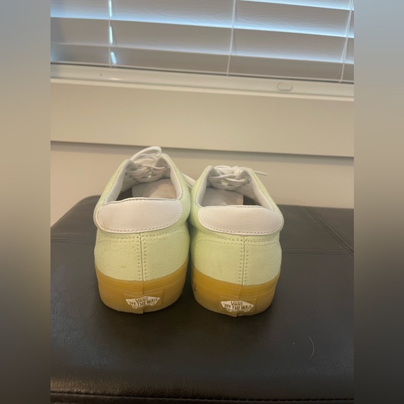Vans Era Shoes: Mint Green with White accents and Gum Soles, size 11 - Picture 6 of 6